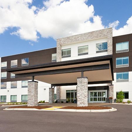 Holiday Inn Express & Suites Reedsburg - Dells Area By Ihg Dış mekan fotoğraf