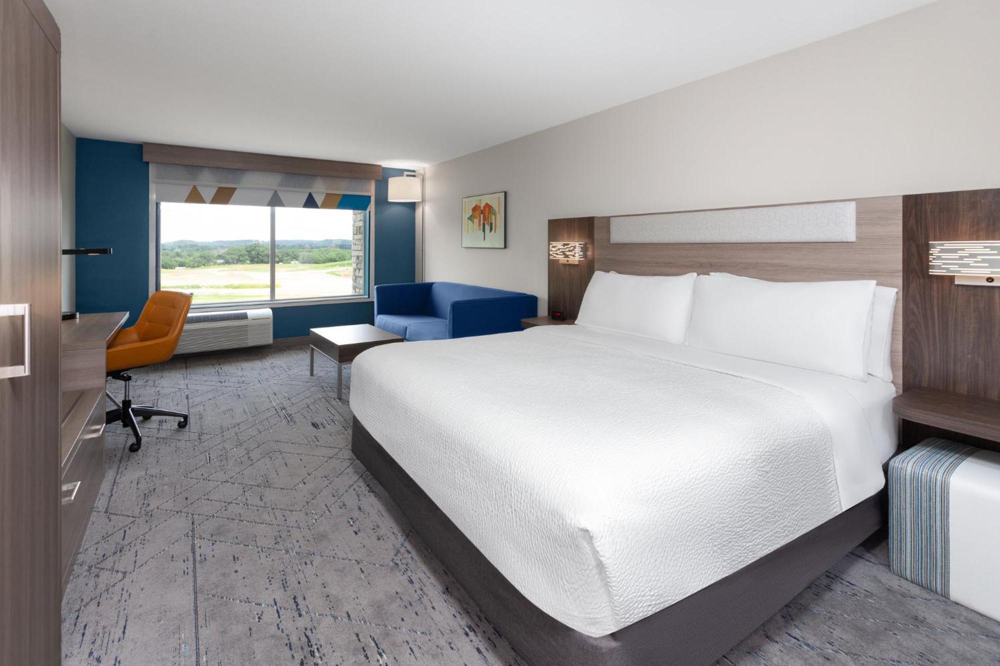 Holiday Inn Express & Suites Reedsburg - Dells Area By Ihg Dış mekan fotoğraf
